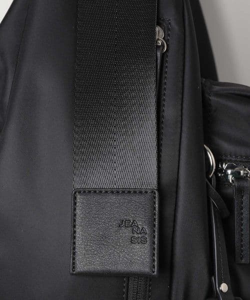 JEANASIS ナイロンWポケットボディBAG 新品 ジーナシス ショルダー