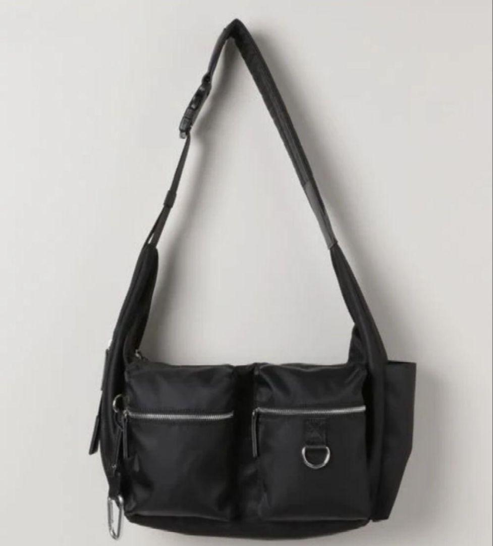 JEANASIS ナイロンWポケットボディBAG 新品 ジーナシス ショルダー