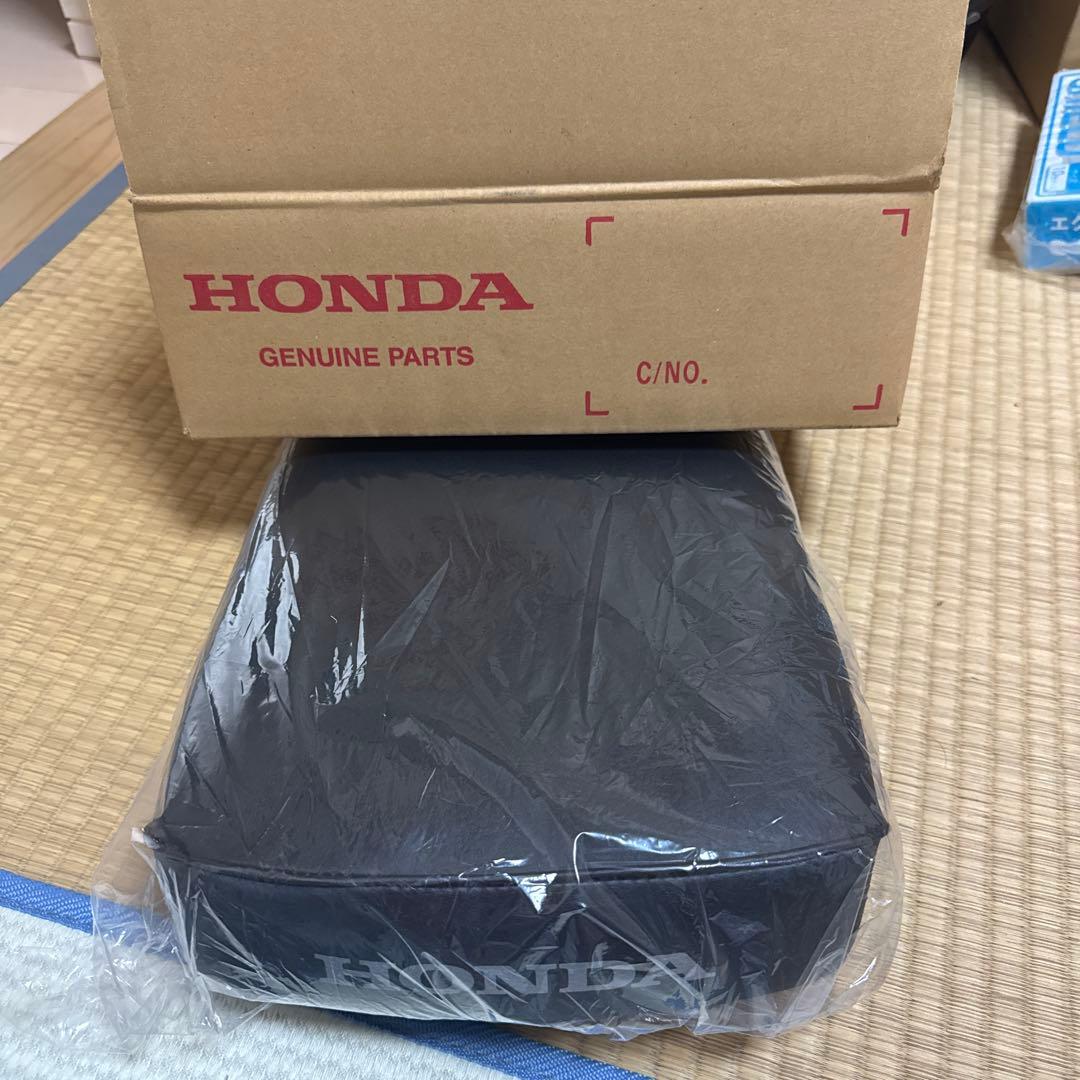 新品HONDAスーパーカブ110 77300-GTO-M00 ビリオンシート