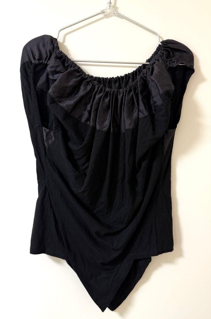 【美品】Vivienne Westwood 変形トップス