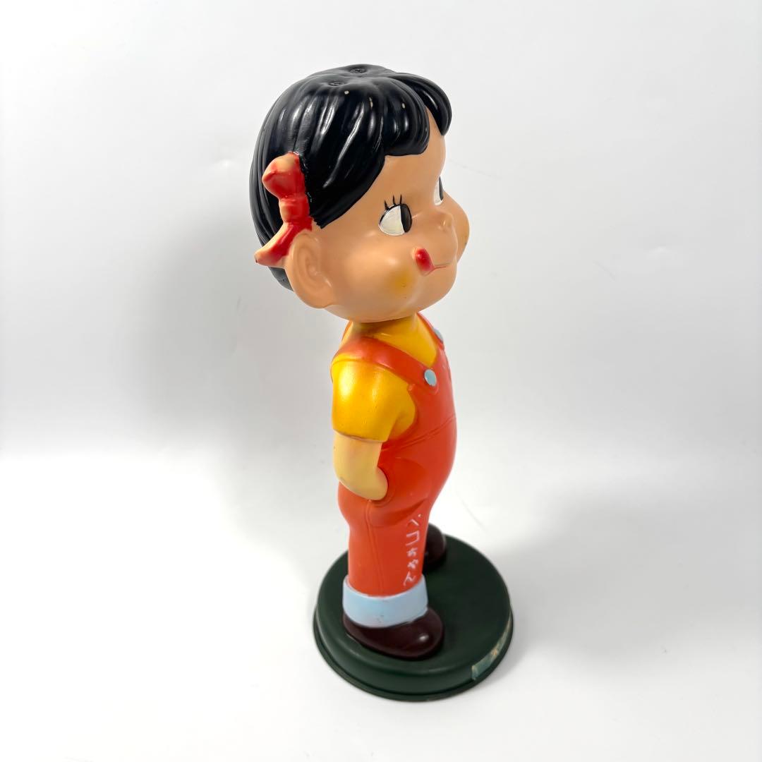 【良品】ペコちゃん 首振り人形 ソフビ ブリキ台 昭和レトロ