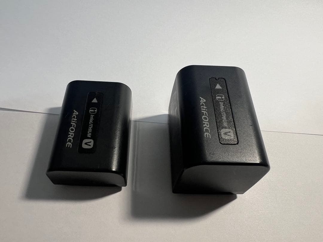 SONY HDR-CX270V ハンディカム ピンク 動作確認済 バッテリー2個