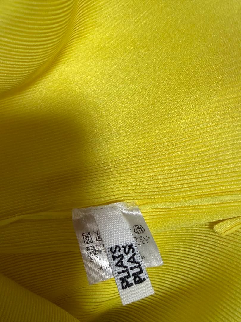 イッセイミヤケ　PLEATS PLEASE 　ミスト半袖　Tシャツ