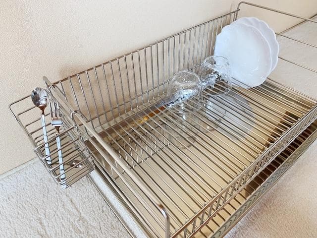 赤字処分！【燕三条製】高品質！どこでも置けるステンレス水切り/大容量タイプ