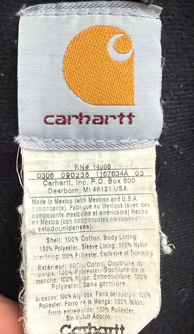 Carhartt アクティブジャケット リアルツリー