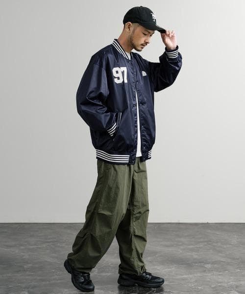 L THE NORTH FACE スポーティボンバージャケット 韓国限定ネイビー