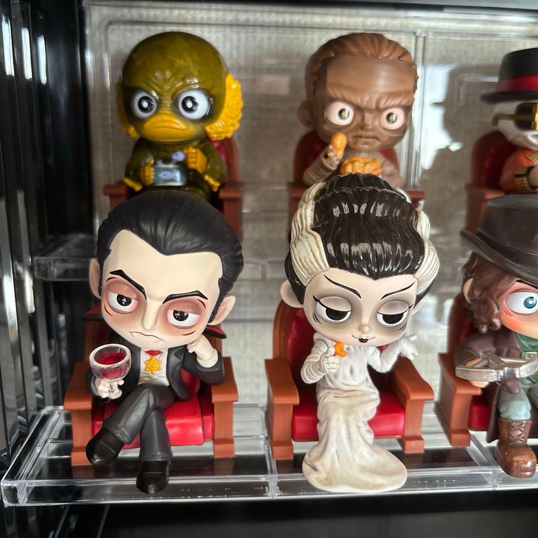 [値下げ中] POPMART UNIVERSAL MONSTERS