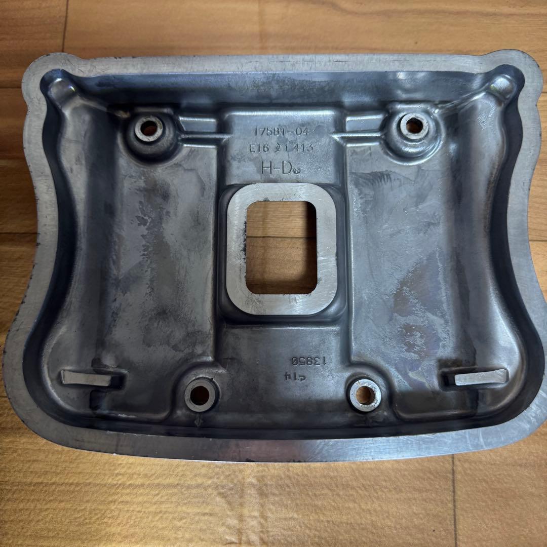 スポーツスター XL1200X フォーティーエイト　純正ロッカーカバー