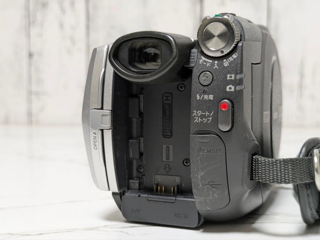 SONY　HDR-UX7