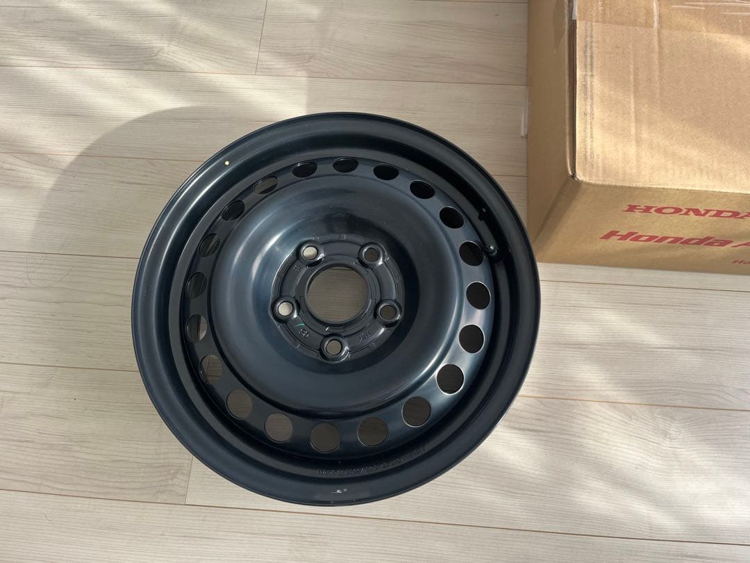 Honda フリード　純正ホイール