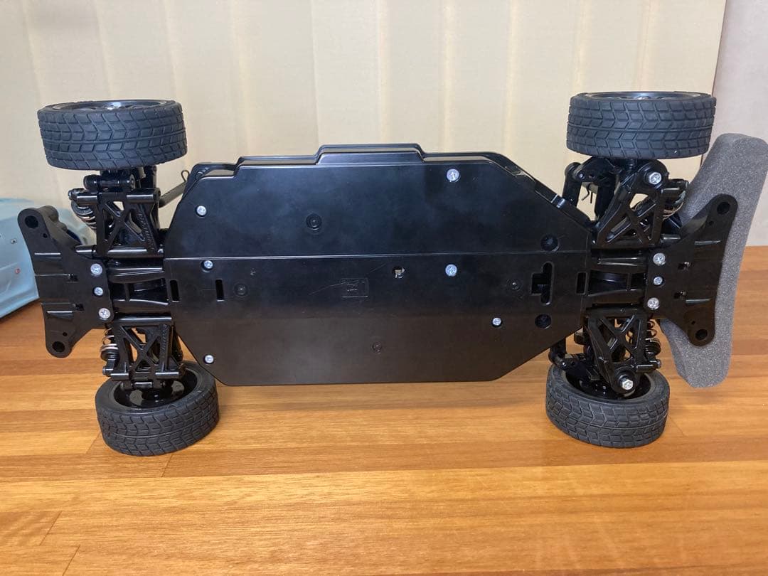 【送料込み】タミヤ　TT-02 未走行シャーシ