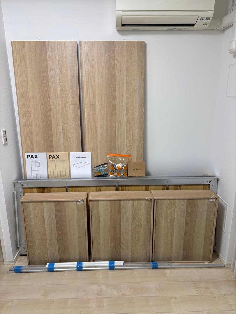 （送料、再組立費用概算込み）IKEA 大型ワードローブ／分解済み発送　東京都