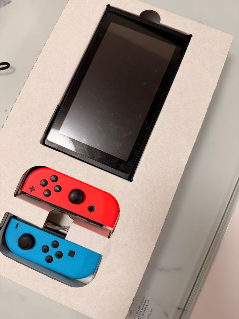 Nintendo Switch本体 3本ソフトセットで