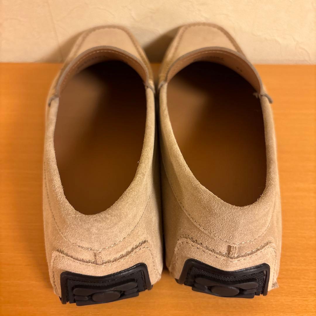（新品未使用）（値下げ）BOSS メンズ ドライビングシューズ ベージュ 43