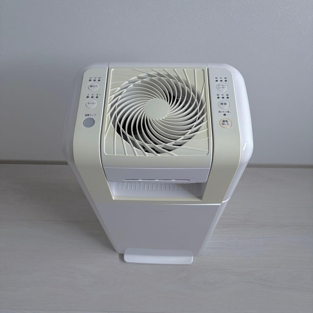 ヒロ 【新品・未使用】IRIS OHYAMA 衣類乾燥除湿機 ホワイト