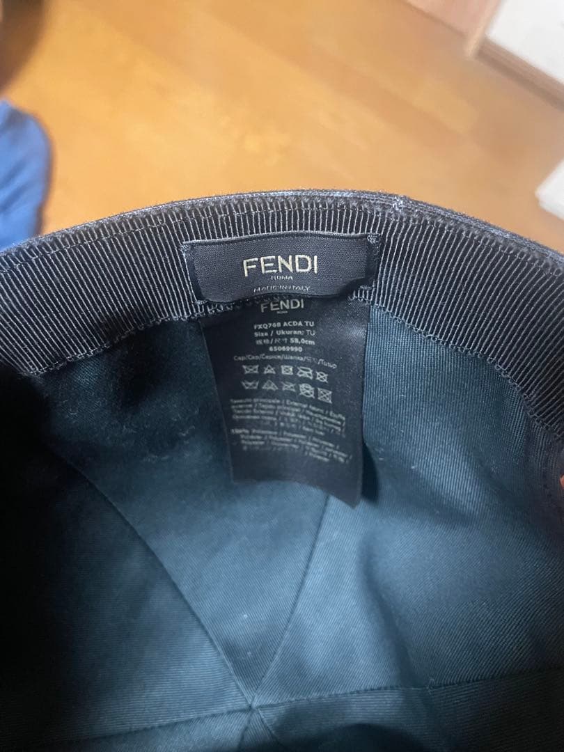 「FENDI フェンディ FF ズッカ柄 キャップ ブラック メンズ」