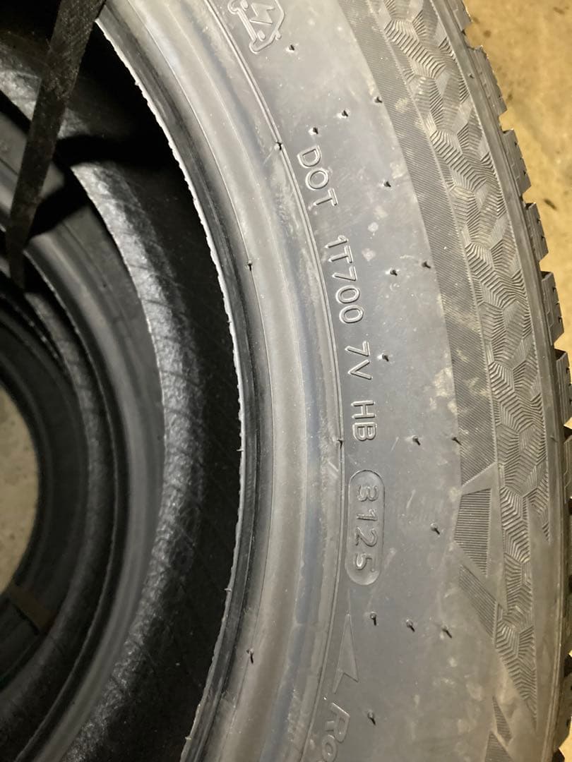 Hankook 225/55R18 スタッドレス 2025年製 新品 4本セット