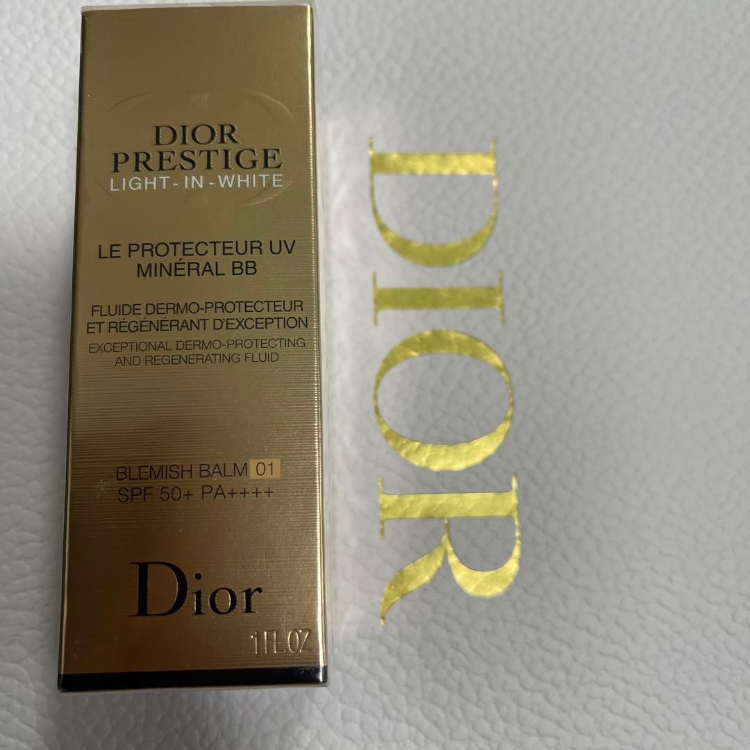値下げDior PrestigeProtecteurUV MineralBB01