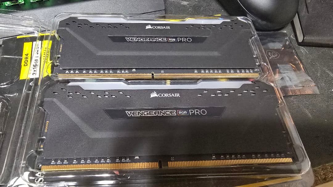 CORSAIR DDR4-3600MHz 32GB 16×2 VEENGENCE