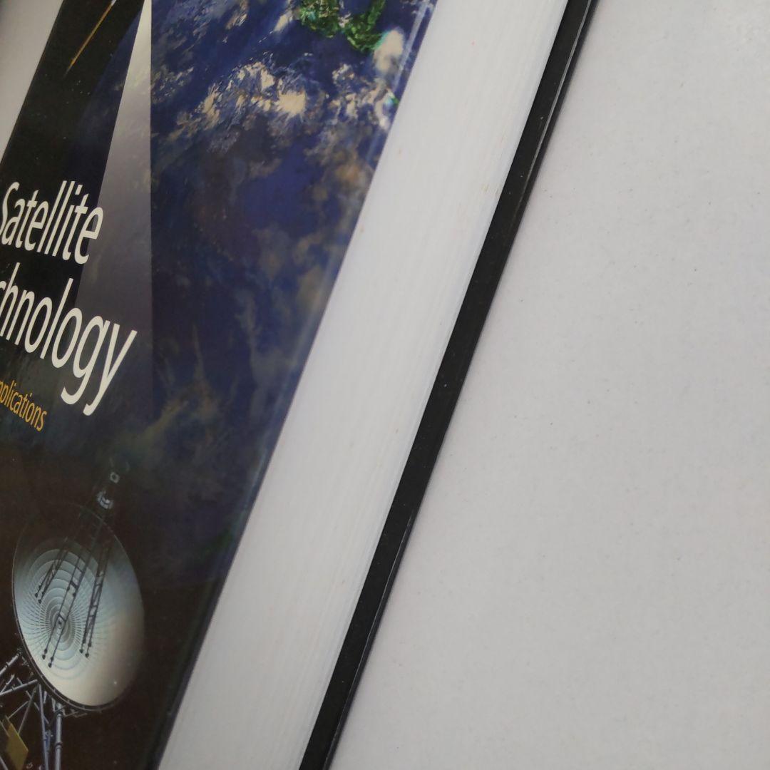 洋書 Satellite Technology Principles