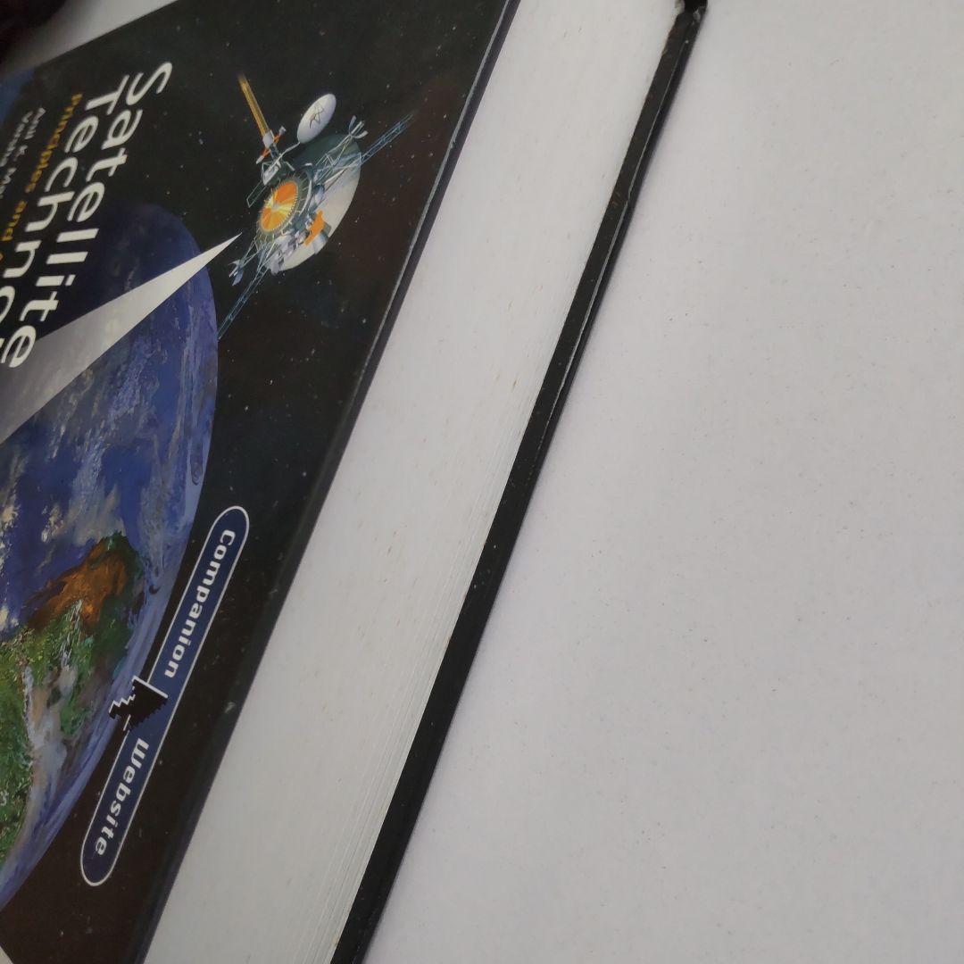洋書 Satellite Technology Principles