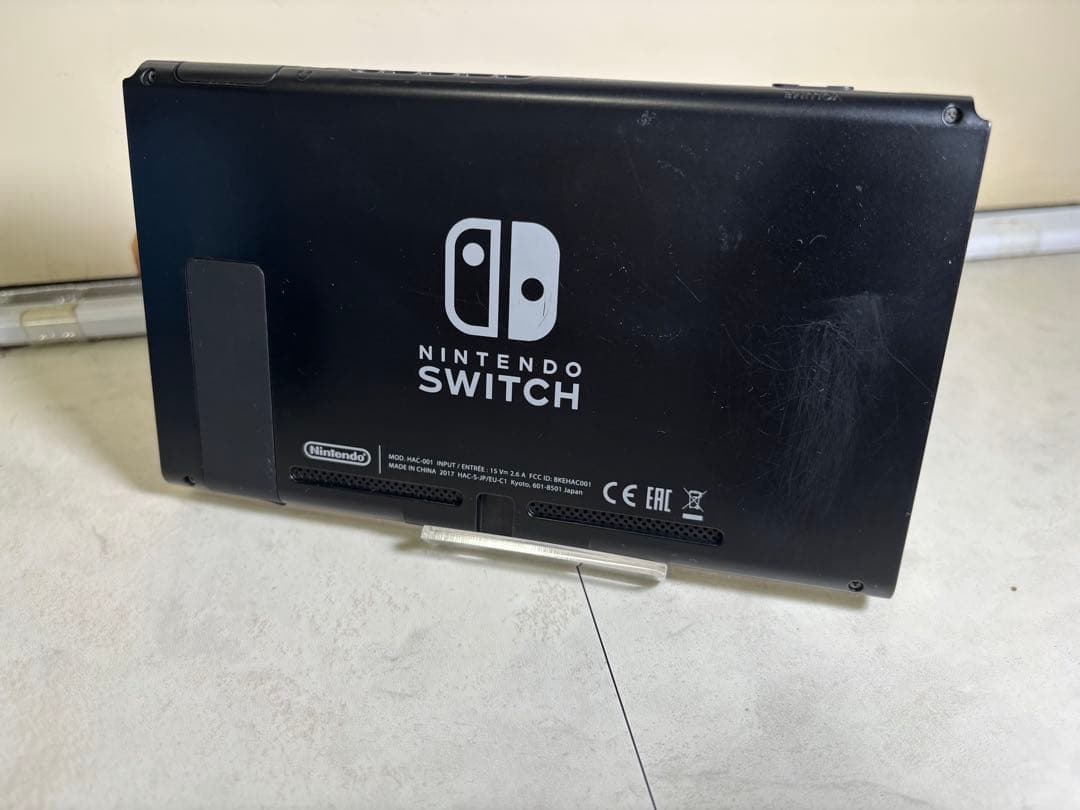②Nintendo Switch 本体 ブラック　HAC-001