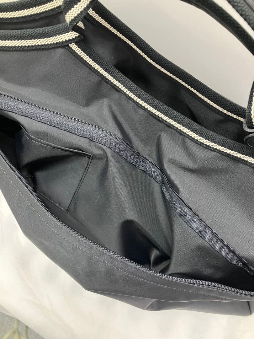 F-015-125 美品agnes b. ナイロン　ボストンバッグ　2way 黒