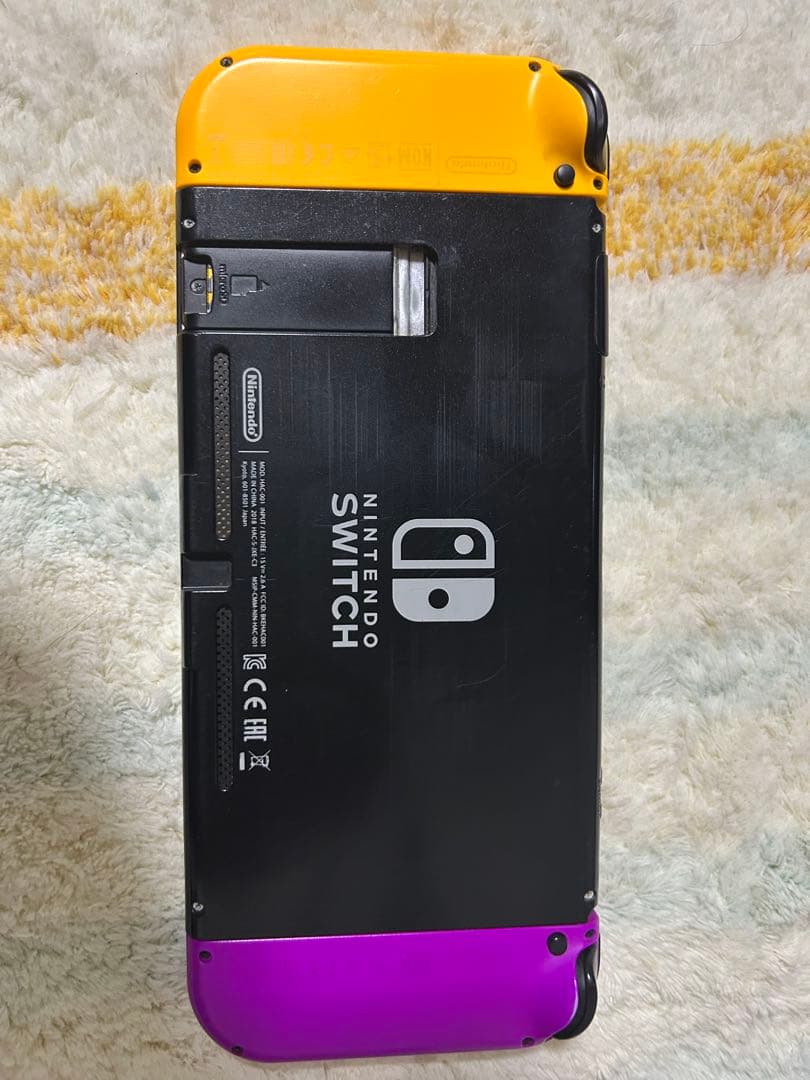 中古品　Switch キャリングケース　ソフト多数