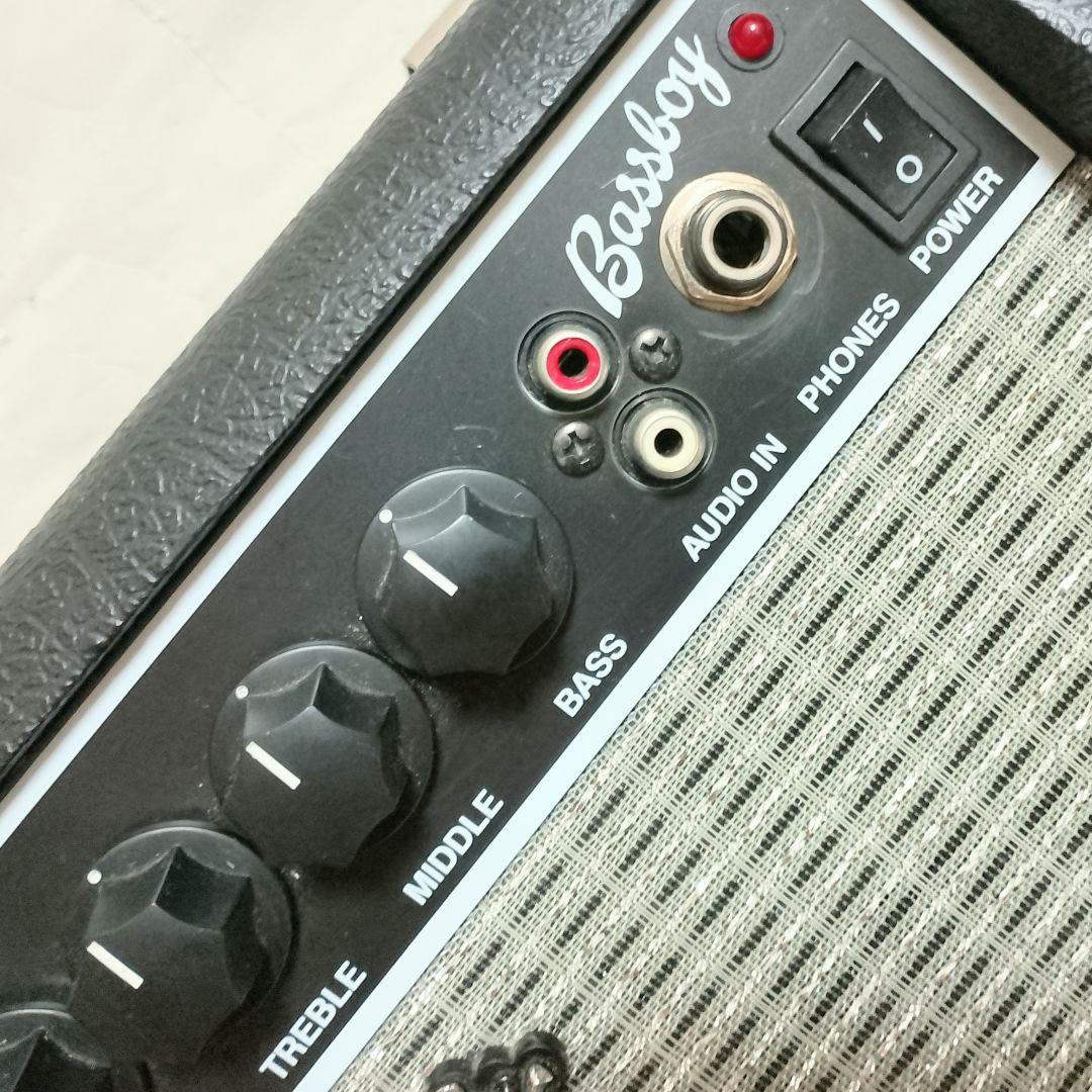 Fender　BASSBOY　COMPACT BASS AMPLIFIER