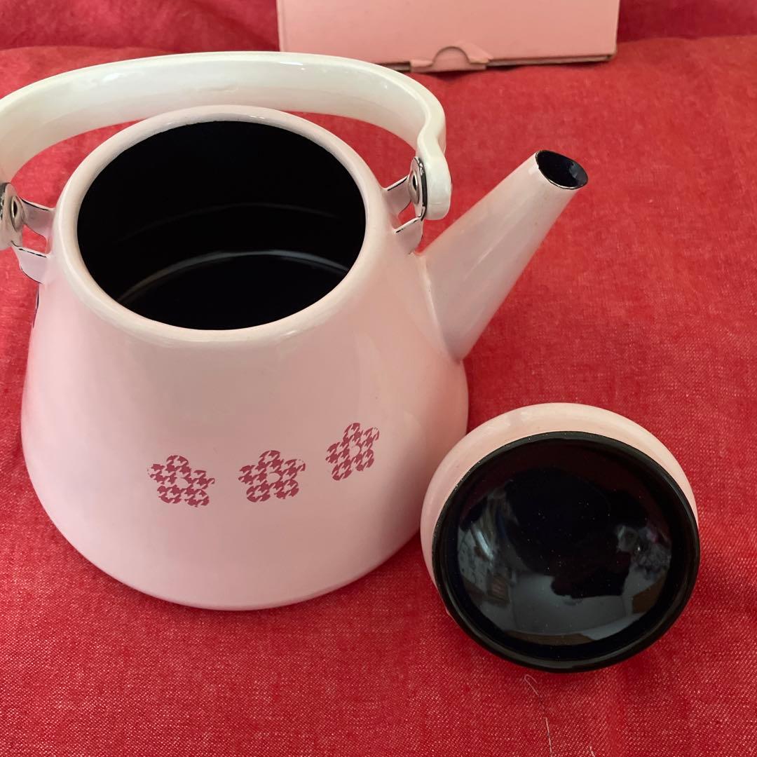 (新品) ハローキティ　　　　　千鳥キティ　　激レア