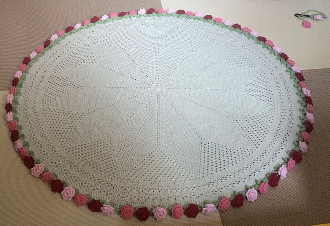 バラの花束ブランケット直径110cm，75本のバラ，ストール