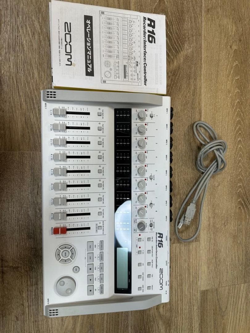 e*o様 Zoom R16 マルチトラックレコーダー