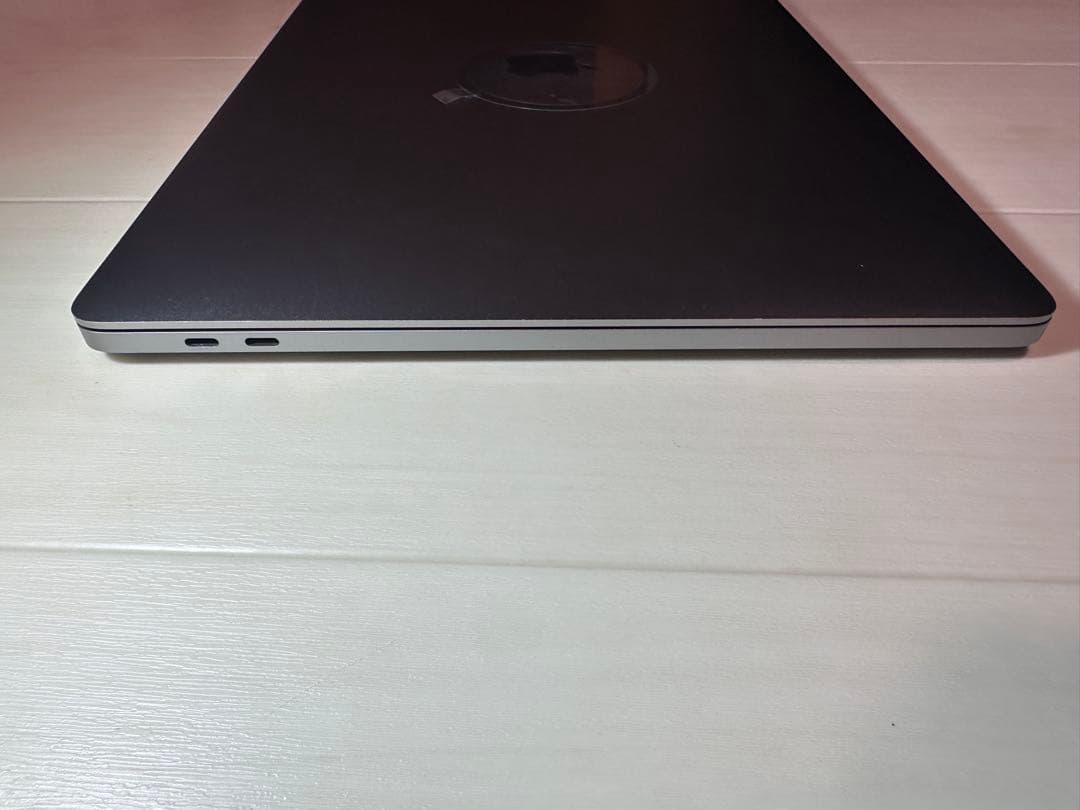 MacBook Pro 16インチ 2019 i7 16GB 512GB