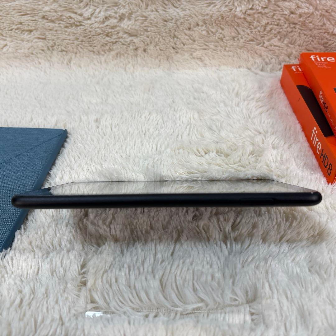 良品Amazon Fire HD 8 32G（第10世代K72LL4）カバー付き
