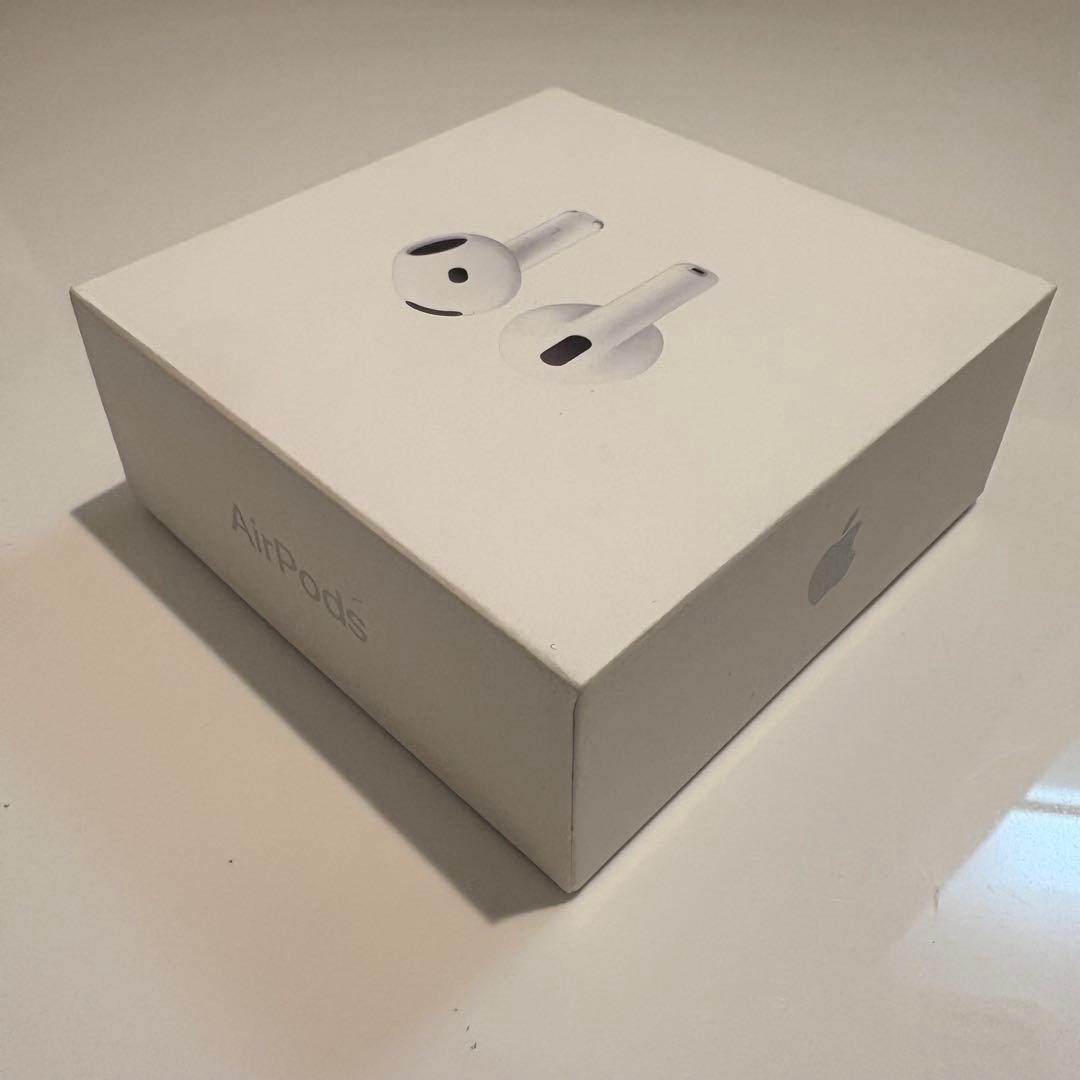 未開封 Apple AirPods 4 本体 新品