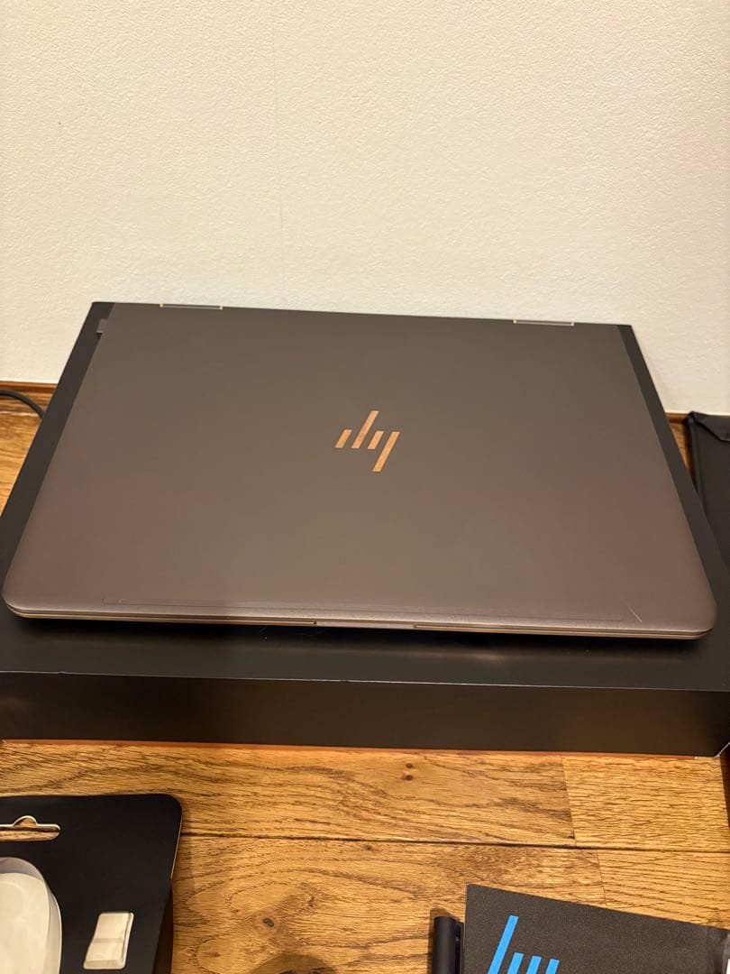 HP Spectre x360 13-ac008TU マウス付