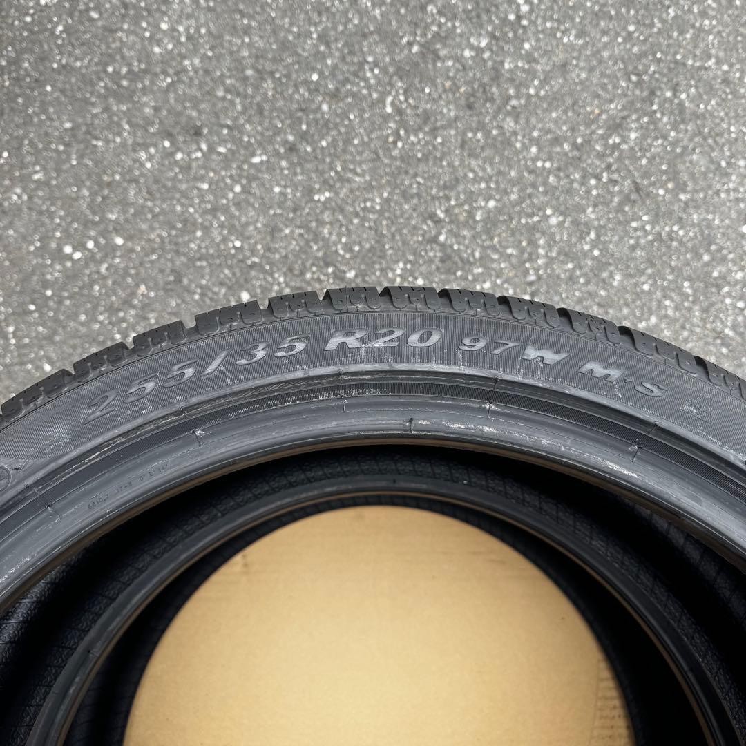 【新品2本セット】ピレリ WINTERSOTTOZERO 255/35R20