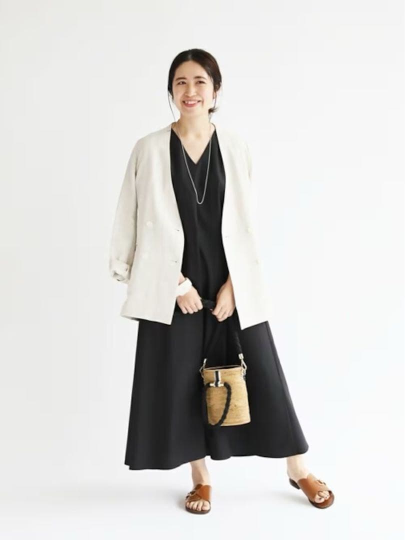 IENA／定番品／麻100%フレンチリネンノーカラージャケット ベージュ