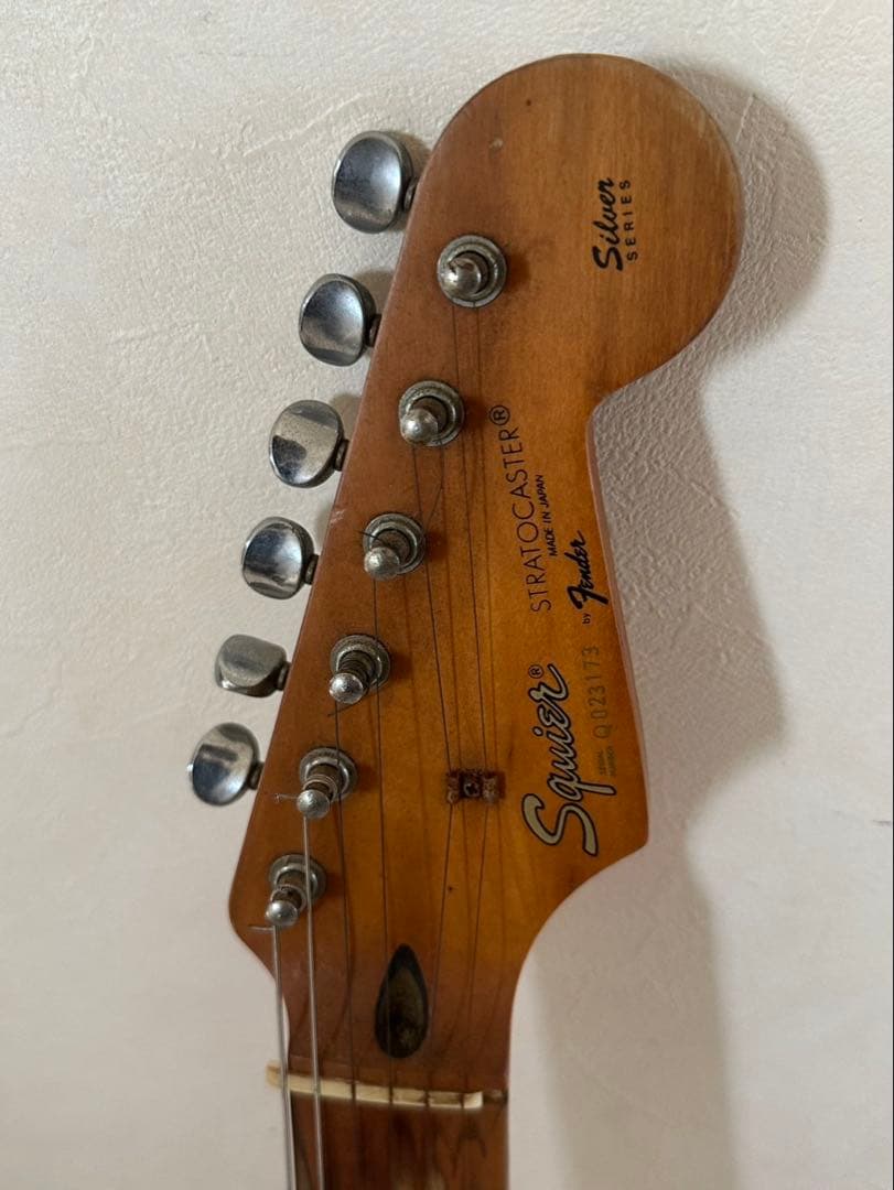 d*3様 フェンダー Fender STRATOCASTER