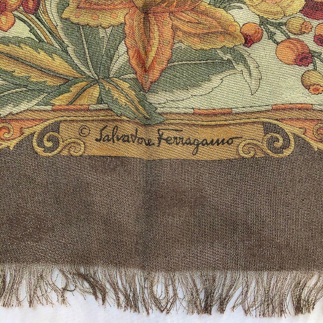 Ferragamo*フェラガモ　大判ストール　シルク×ウール　ボタニカル 葉 花