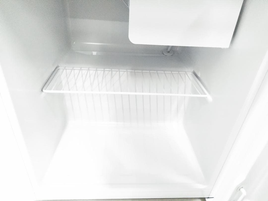 25年製 ヤマダオリジナル YRZC05N 冷蔵庫 右開き 47L REFAGE