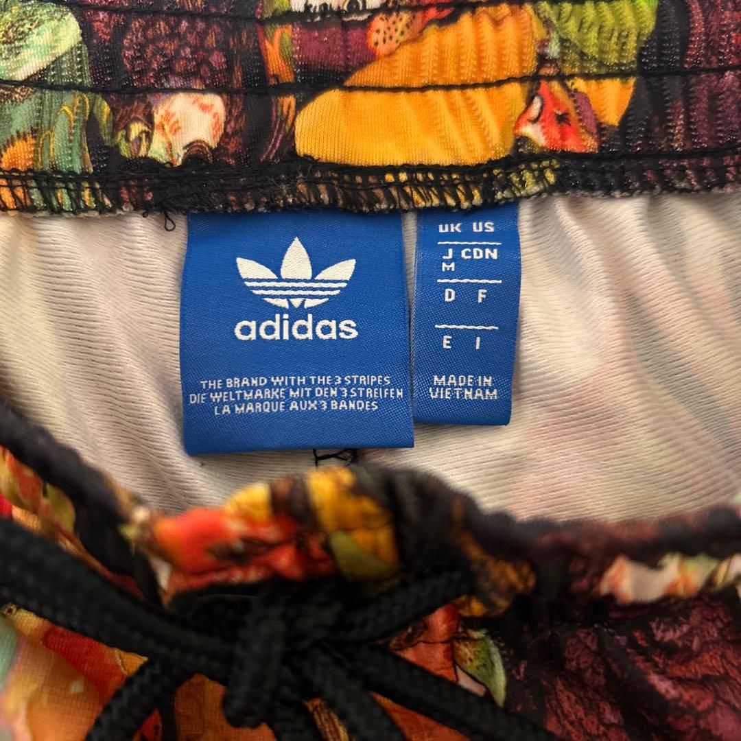 美品　希少adidas アディダス　トラックパンツ　オウム　総柄　 Mジャージ