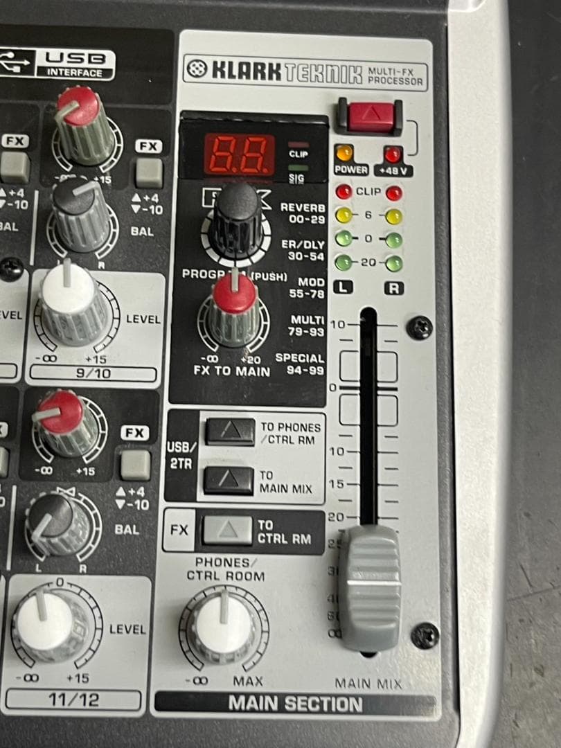 Behringer XENYX QX1202USB アナログミキサー 動作未確認