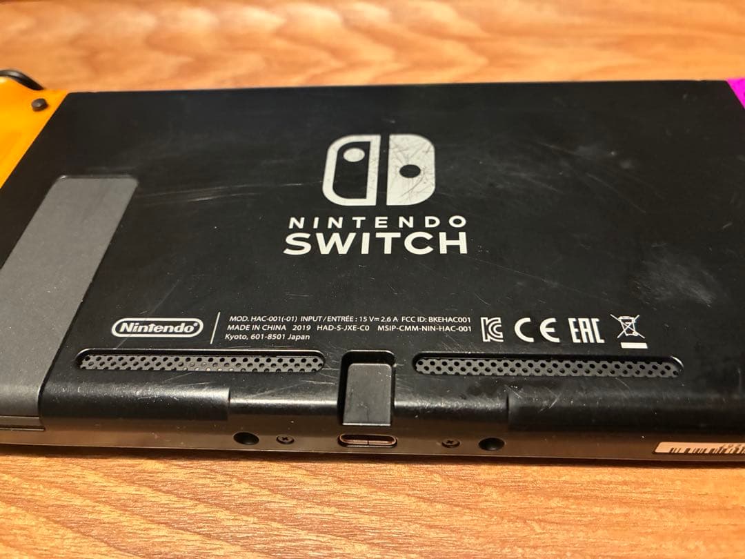 マ*ロ様 Nintendo Switch オレンジ/ピンク Joy-Con