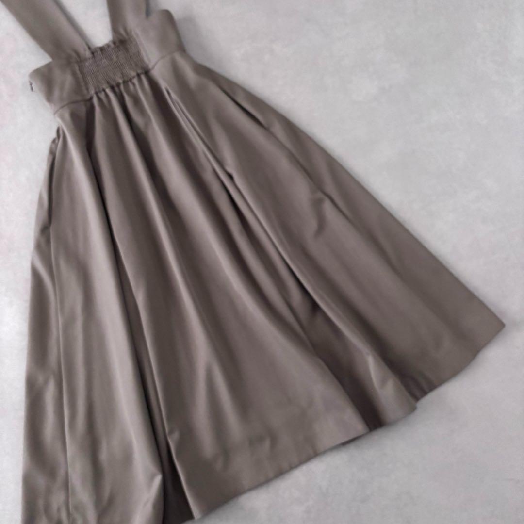 極美品 JENNE フレアタックジャンパードレス S ベージュ バックギャザー