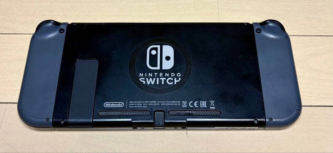 Nintendo Switch 本体 一式　＋　ケース