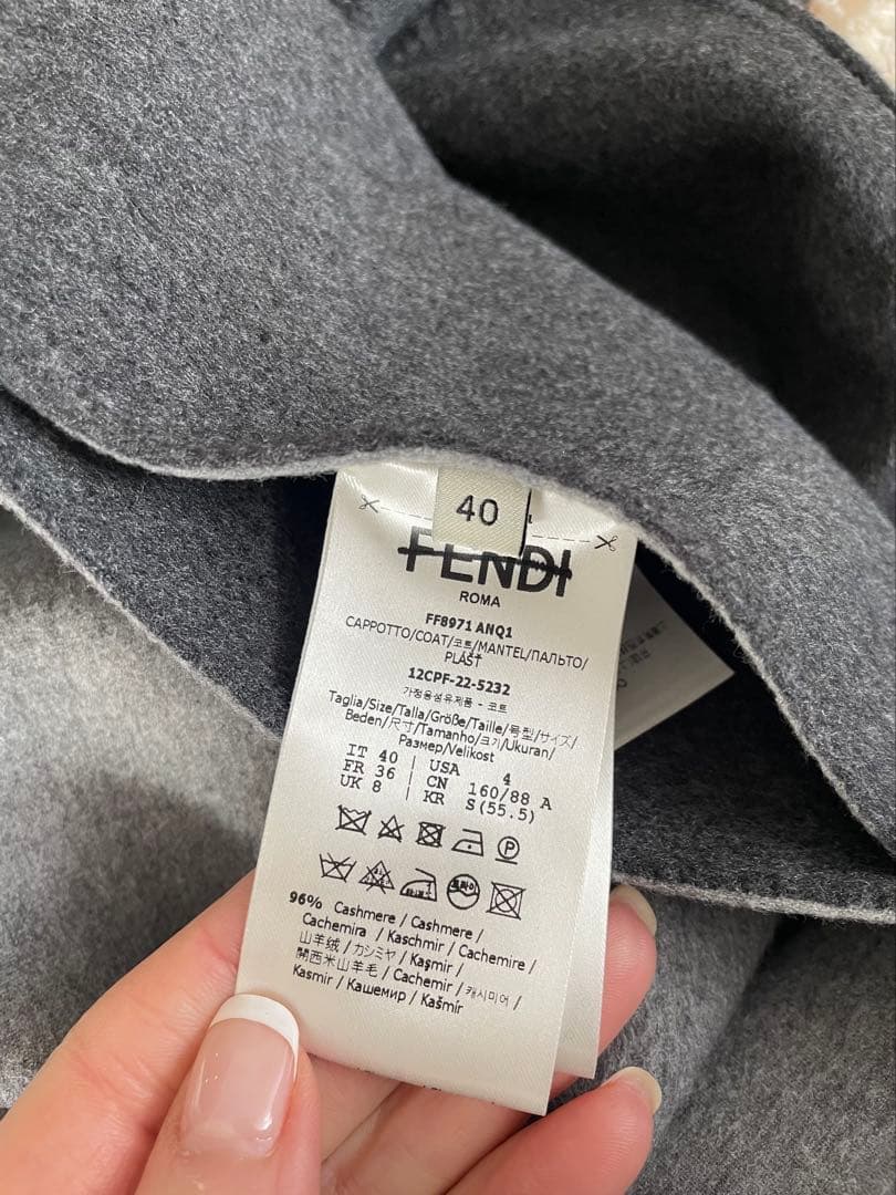 ニモ　最終値下げ！ FENDI カシミア　リバーシブルコート