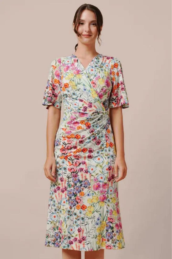美品 kayme ケイミー 現行品 ストレッチジャージーギャザーワンピース 花柄