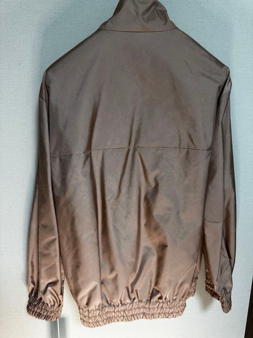 VALENTINO ベージュ ジップアップジャケット2023SSコレクション