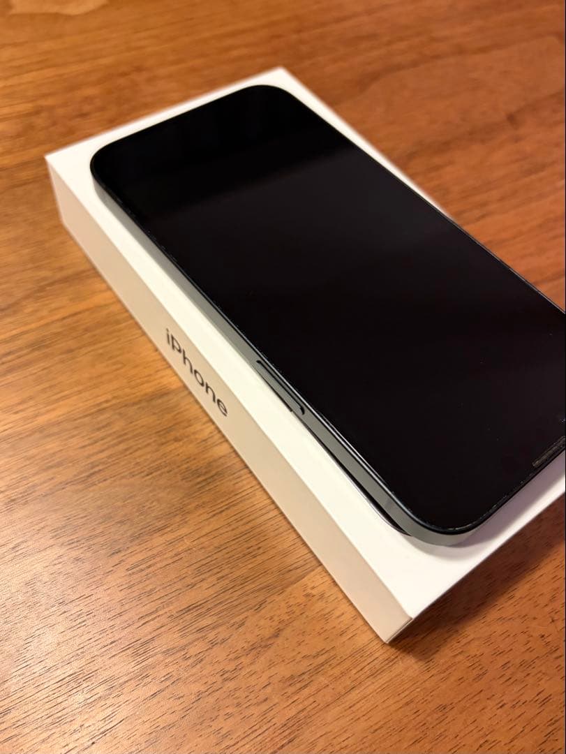 iPhone14 256GB ミッドナイト